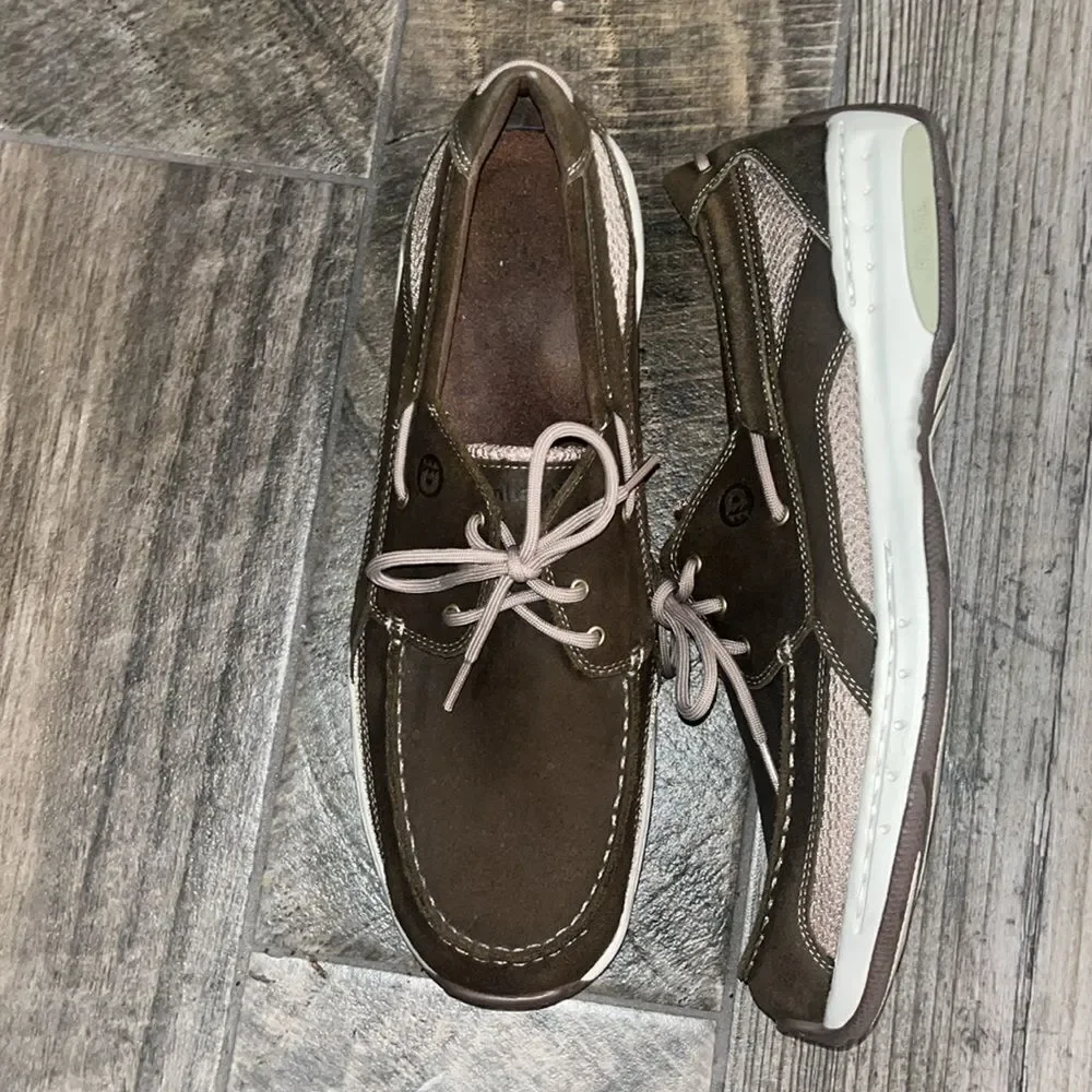Dunham two tone suede leather Oxfords